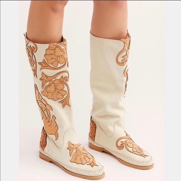 FREE PEOPLE Ivy Mocc Boots - Picture 1 of 7